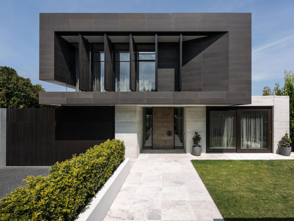 Modern home with garage listed as a sample on Flex Estate in The Netherlands