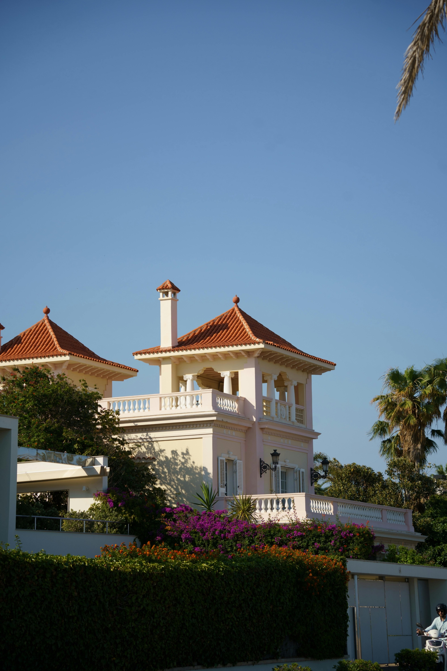 avoid real estate scams